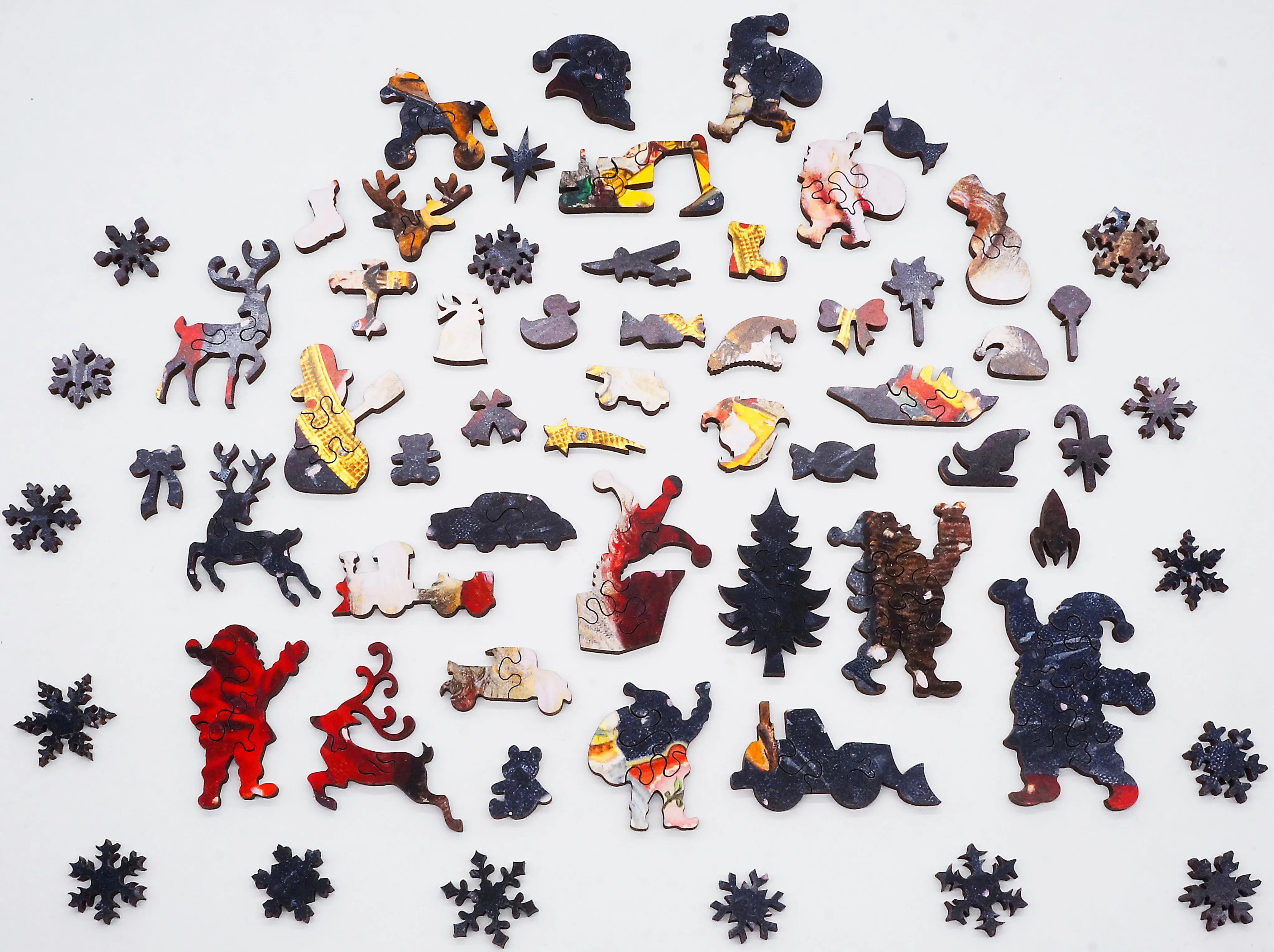 A Child's Dream (374 Pieces) Christmas Wooden Puzzle
