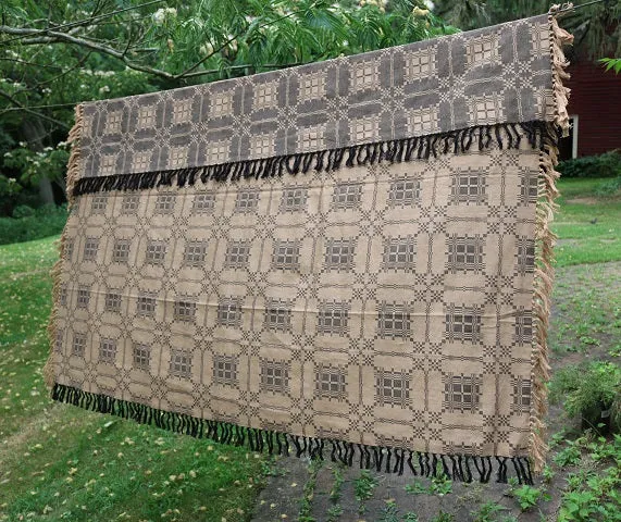 Cozy Reversible Coverlet Detailed Pattern Soft Mustard and Black